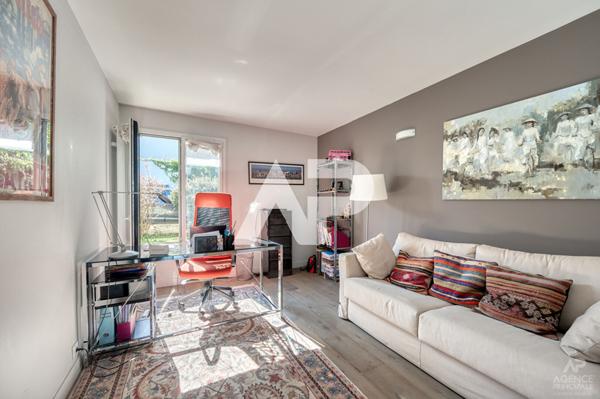 Maison Rueil Malmaison 6 pièce(s) 225 m2 €1 250 000 ** - Référence 18592