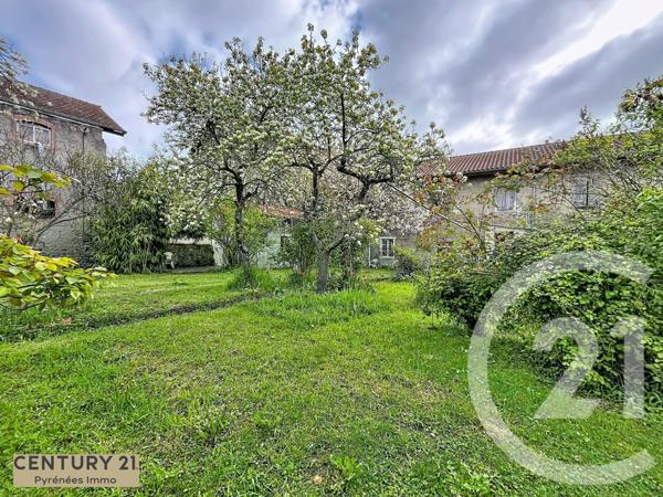 Immeuble à vendre  381,59 m2 ST GAUDENS - 31