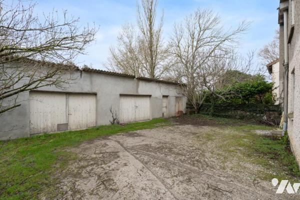 A VENDRE Maison 5 chambres à QUINT-FONSEGRIVES - Grand terrain - 2 garages + atelier