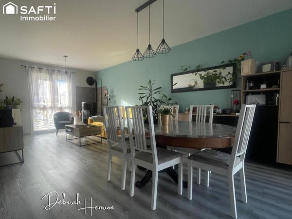 Maison lumineuse et chaleureuse, prête à vivre