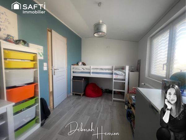 Maison lumineuse et chaleureuse, prête à vivre