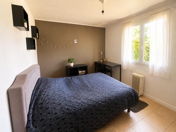**Maison familliale avec véranda et jardin piscinabble au coeur de Magescq entre océan et Nature**