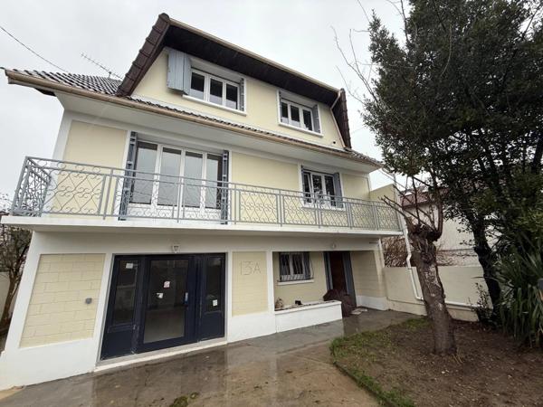 Location Maison 5 pièces 135 m2 à Champigny-sur-Marne