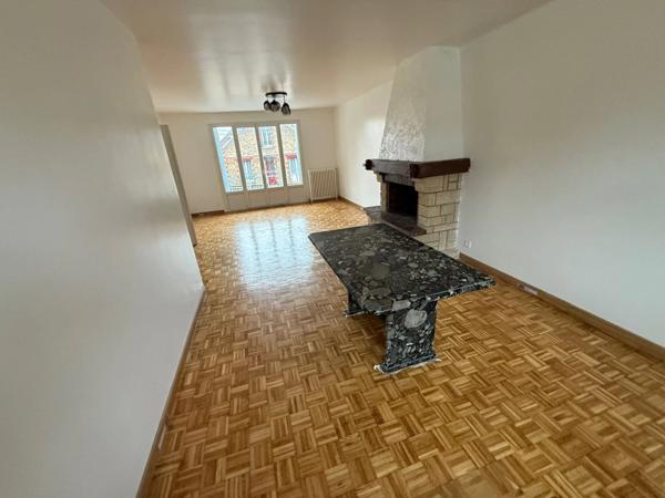 Location Maison 5 pièces 135 m2 à Champigny-sur-Marne