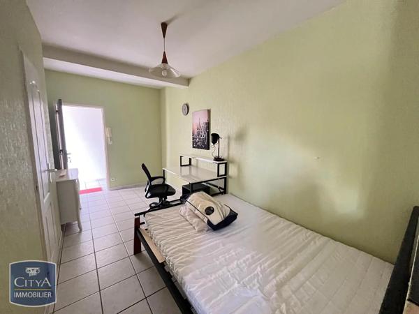 Appartement à louer 1 pièce 21.85m² Limoges (87000)