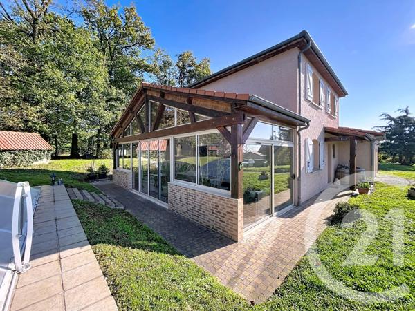 Maison à vendre  5 pièces - 163,20 m2 COMBRONDE - 63