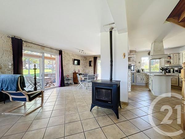 Maison à vendre  5 pièces - 163,20 m2 COMBRONDE - 63