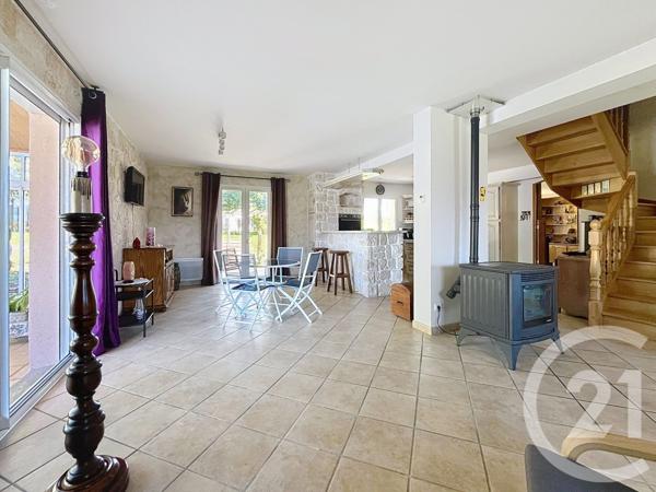Maison à vendre  5 pièces - 163,20 m2 COMBRONDE - 63