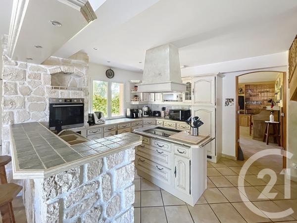 Maison à vendre  5 pièces - 163,20 m2 COMBRONDE - 63