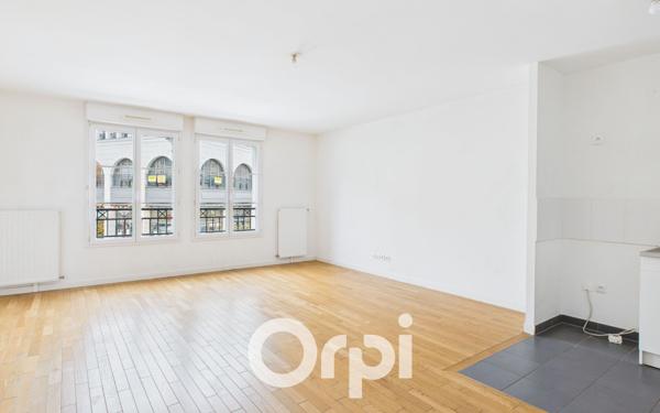 Appartement à vendre    3 pièces • 66,82 m2 Chaville