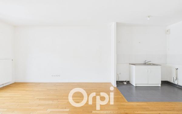Appartement à vendre    3 pièces • 66,82 m2 Chaville