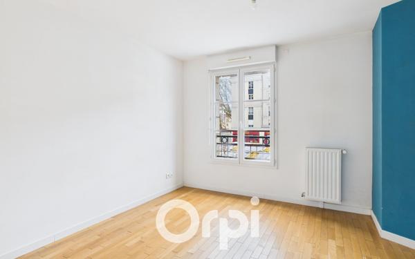 Appartement à vendre    3 pièces • 66,82 m2 Chaville