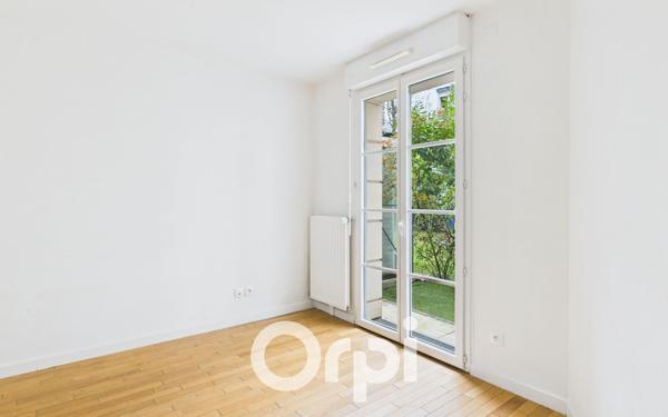 Appartement à vendre    3 pièces • 66,82 m2 Chaville