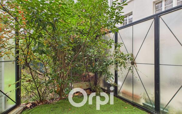 Appartement à vendre    3 pièces • 66,82 m2 Chaville