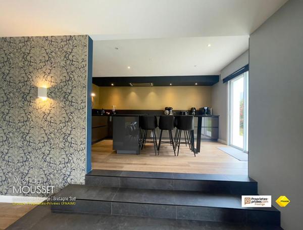 Grande demeure familiale avec jacuzzi à quelques minutes de Vannes et l'entrée de Presqu'île de Rhuys