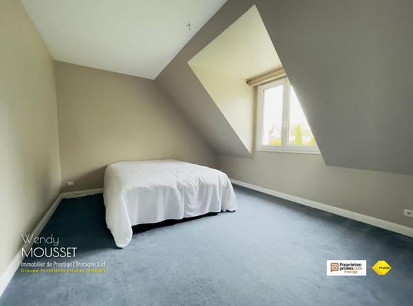 Grande demeure familiale avec jacuzzi à quelques minutes de Vannes et l'entrée de Presqu'île de Rhuys