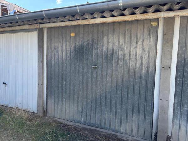 Parking / Box à louer à Romans-sur-Isère (26100)