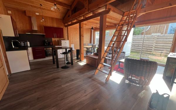 Maison à vendre    2 pièces •  Biscarrosse