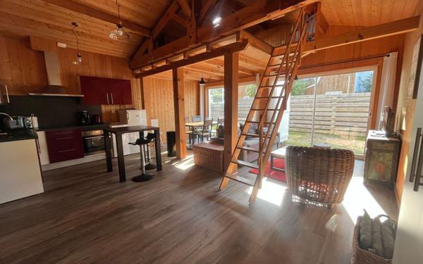 Maison à vendre    2 pièces •  Biscarrosse