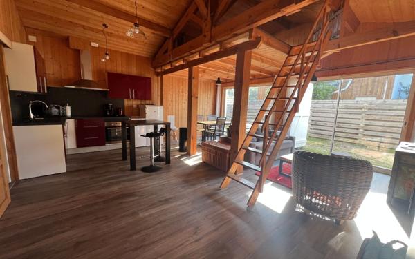 Maison à vendre    2 pièces •  Biscarrosse