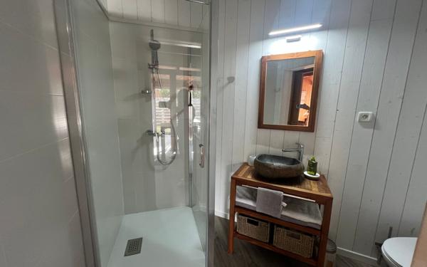 Maison à vendre    2 pièces •  Biscarrosse