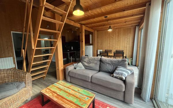 Maison à vendre    2 pièces •  Biscarrosse