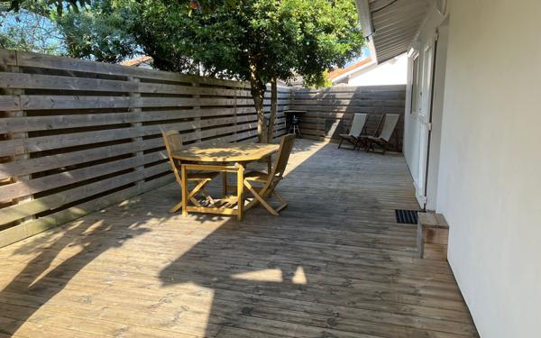 Maison à vendre    2 pièces •  Biscarrosse