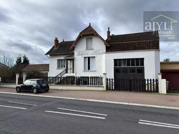 Maison
         5 pièces
        - 180 m² 213 000 € *