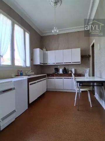 Maison
         5 pièces
        - 180 m² 213 000 € *
