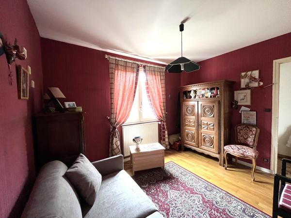 Lissieu (69380) LISSIEU, MAISON 7 PIECES SUR TERRAIN CLOS ET ARBORE DE 1520 m²