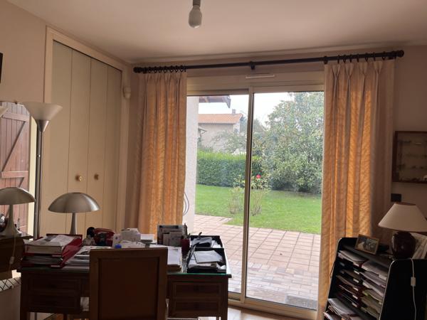 Lissieu (69380) LISSIEU, MAISON 7 PIECES SUR TERRAIN CLOS ET ARBORE DE 1520 m²