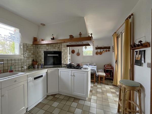 Lissieu (69380) LISSIEU, MAISON 7 PIECES SUR TERRAIN CLOS ET ARBORE DE 1520 m²