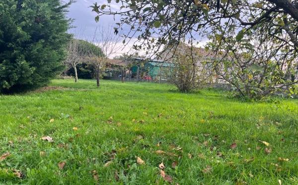 Terrain à vendre |  Lesparre-Médoc |  1237 m²