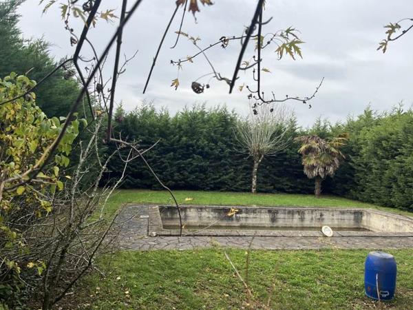 Terrain à vendre |  Lesparre-Médoc |  1237 m²