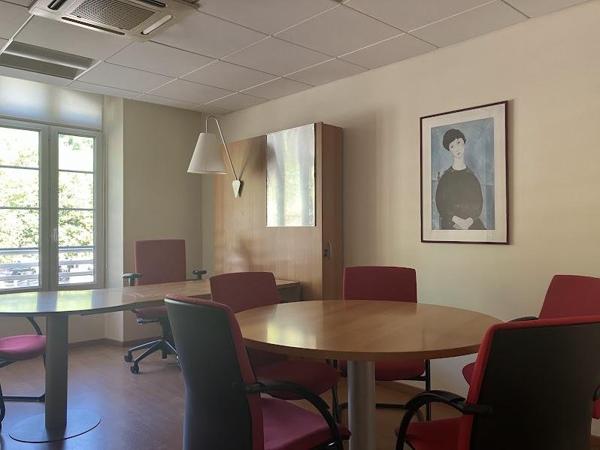 Vente / Appartement T6+ à Foix (09000)
