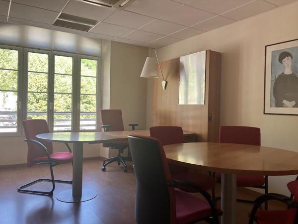 Vente / Appartement T6+ à Foix (09000)