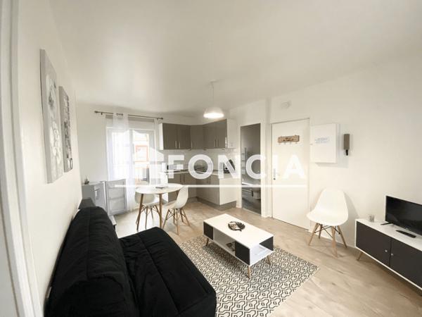 Location Studio meublé 21.15 m² - 99 RUE SAINT LEONARD Honfleur 14600