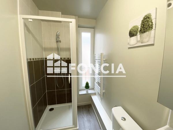 Location Studio meublé 21.15 m² - 99 RUE SAINT LEONARD Honfleur 14600