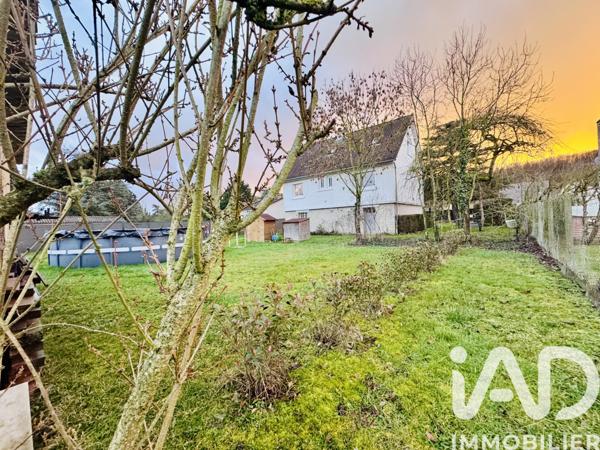 Maison à vendre 5 pièces 95 m² Garennes-sur-Eure