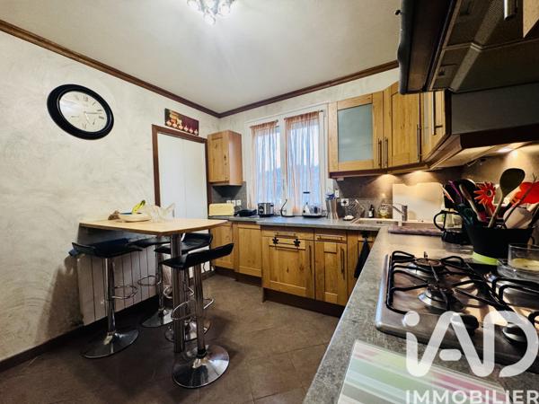 Maison à vendre 5 pièces 95 m² Garennes-sur-Eure