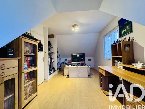 Maison à vendre 5 pièces 95 m² Garennes-sur-Eure