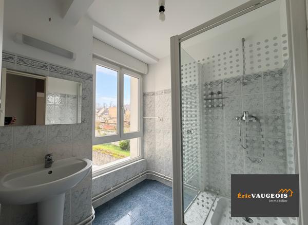 Coulommiers (77120) Appartement F2 avec parking-Coulommiers (77120)