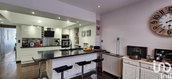 Maison à vendre 6 pièces 164 m² Angoulême