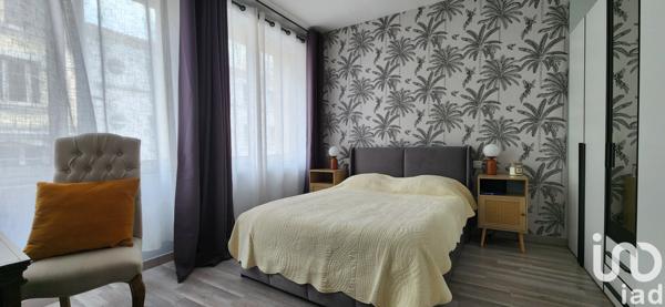 Maison à vendre 6 pièces 164 m² Angoulême