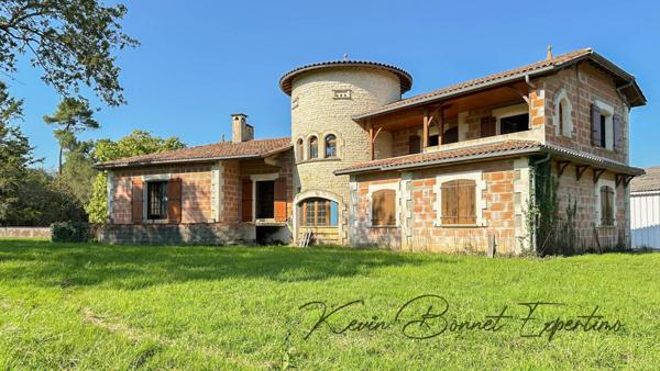 Montendre (17130) Maison de caractère à terminer – Vallet, commune de Montendre (17130)