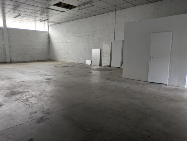 Local d'activité à louer CHAMBERY (73) 200 m²