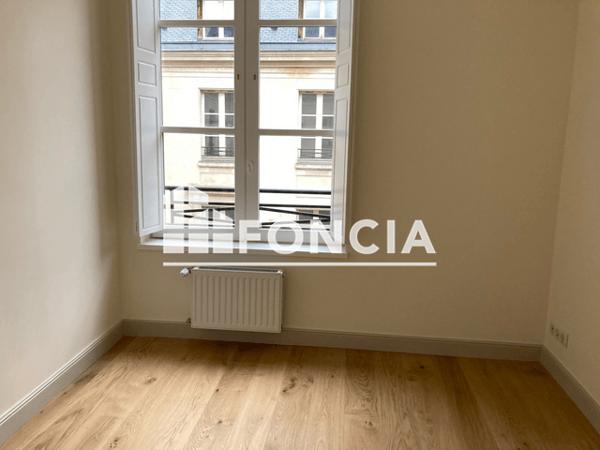 Location Appartement 2 pièces 49 m² - 60 QUAI DU HAVRE Rouen 76000