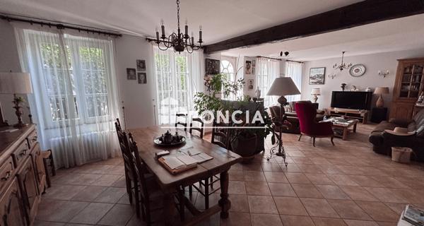 À vendre Maison 10 pièces 292 m² - Orléans 45000