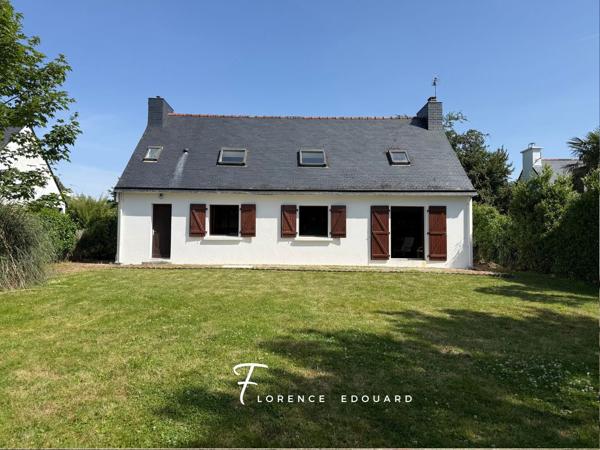 Maison
         8 pièces
        - 130 m² 360 000 € *