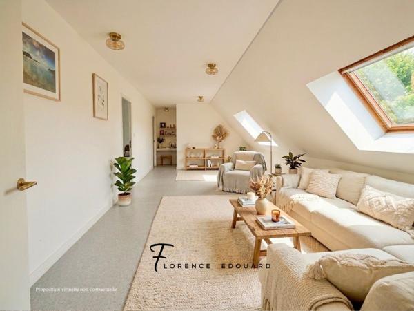 Maison
         8 pièces
        - 130 m² 360 000 € *